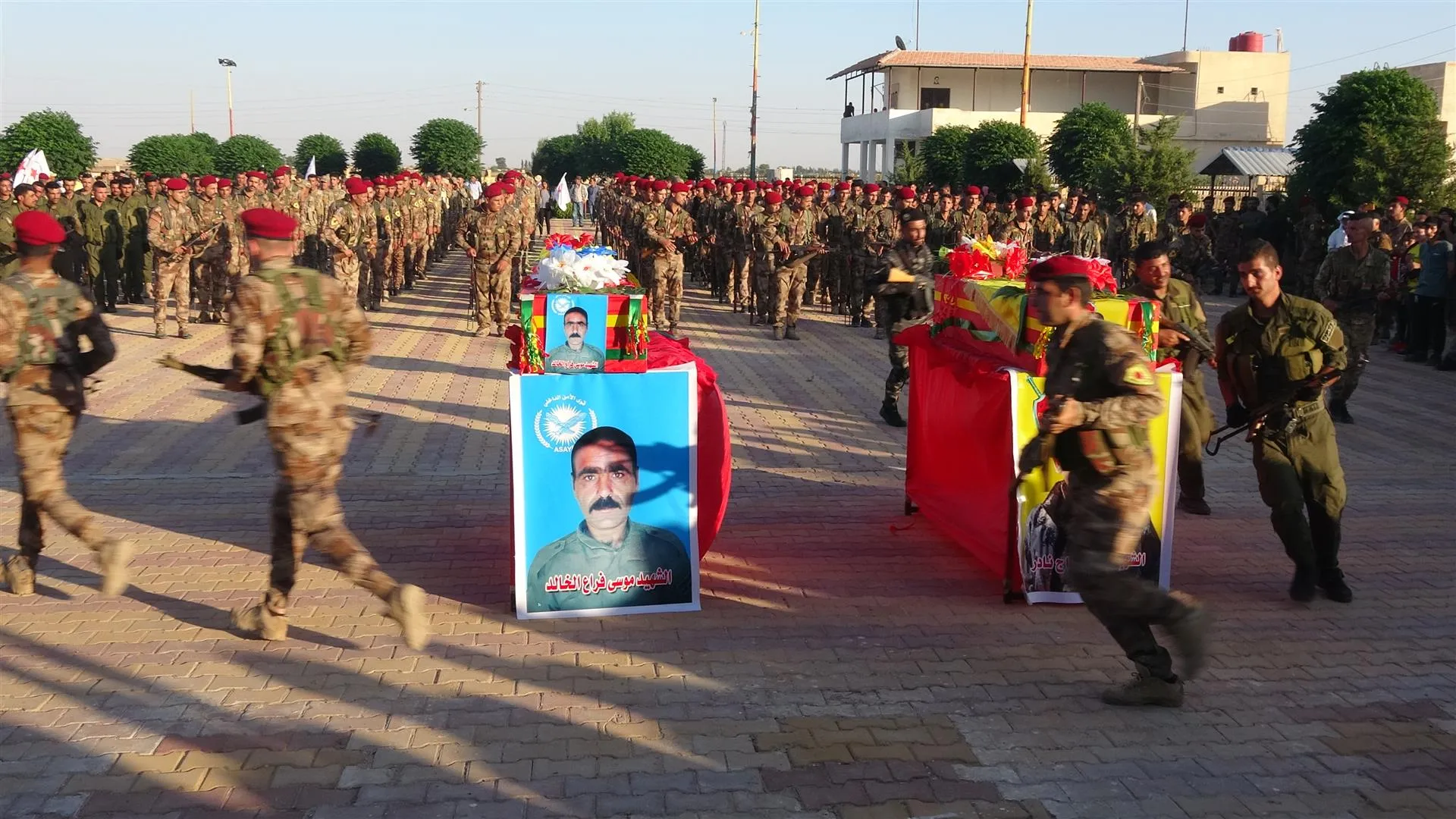 Cenazeyên du şehîdan li Hesekê hatin veşartin