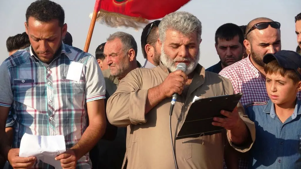 Şêniyên Reqayê cenazeyê şehîd Ebû Nemir oxir kir