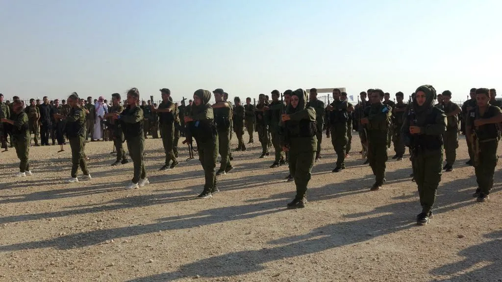 Şêniyên Reqayê cenazeyê şehîd Ebû Nemir oxir kir