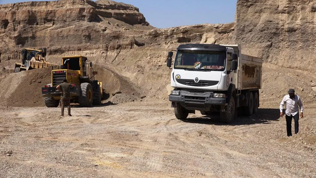 Şaredariyên gundên rojhilatê Reqayê ji sedî 80 projeyên plankiribûn pêk anî