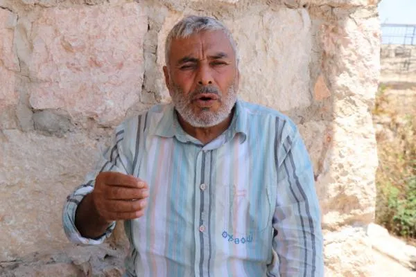 Welatiyekî Efrînê êş û zehmetiyên xwe vedibêje