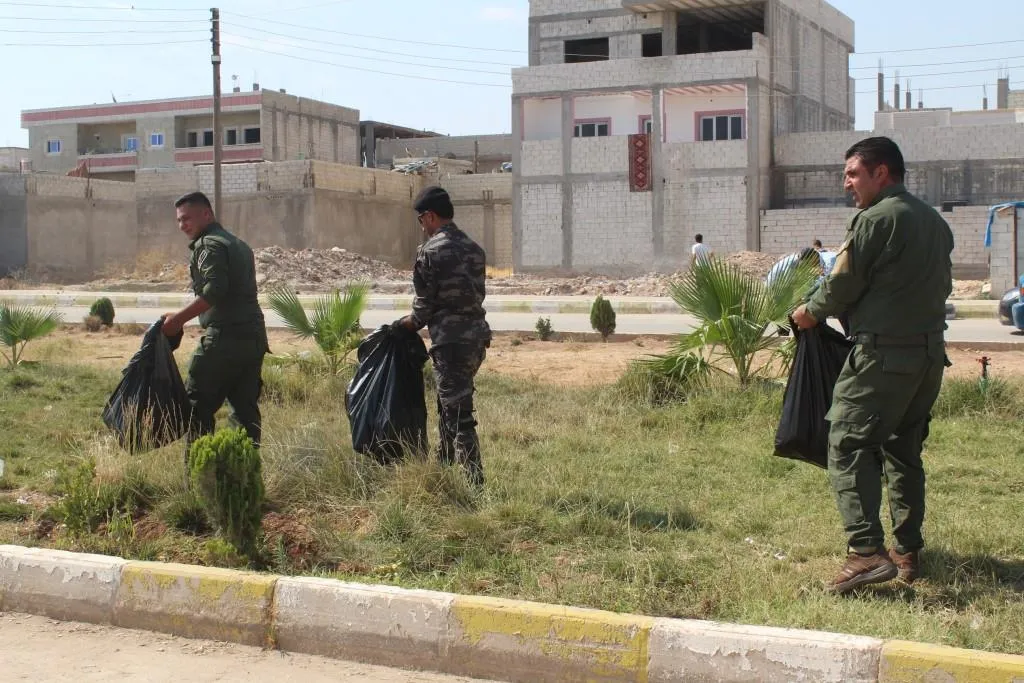 Hêzên Ewlehiya Hundirîn li Kobanê dest bi pêngava paqijiyê kir