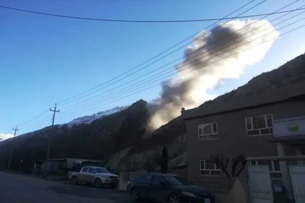 Balafirên dewleta Tirk gundên Qendîlê bombebaran kirin