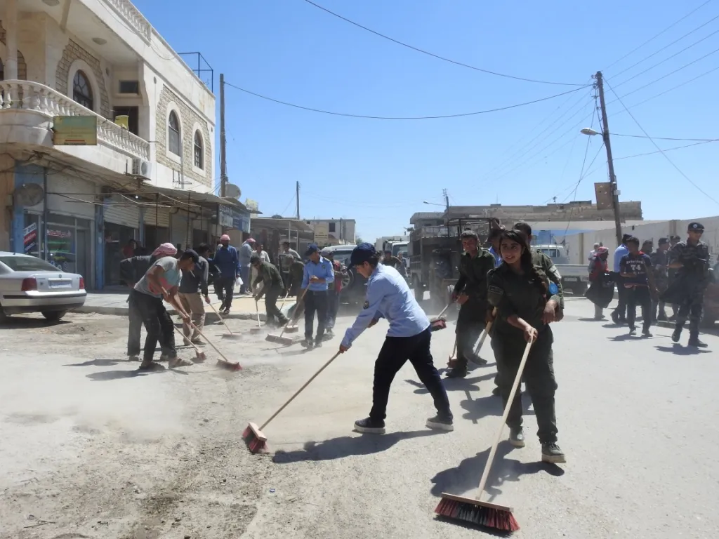 Hêzên Ewehiya Hundirîn li kantona Girê Spî jî dest bi pêngava paqijkirinê kir