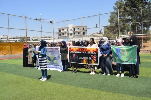 Xwendekarên Minbicê: Li hemberî faşîzmê bisekinin