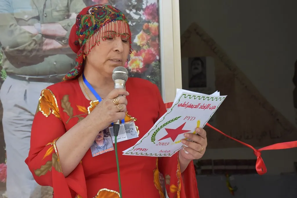 PYD’ê li Helebê pêşangeha pirtûkên Ocalan vekir