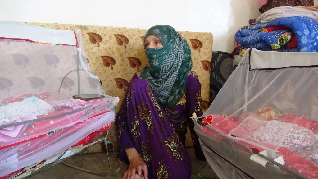 Li Reqayê dayîkekê 4 pitik anîn dinê