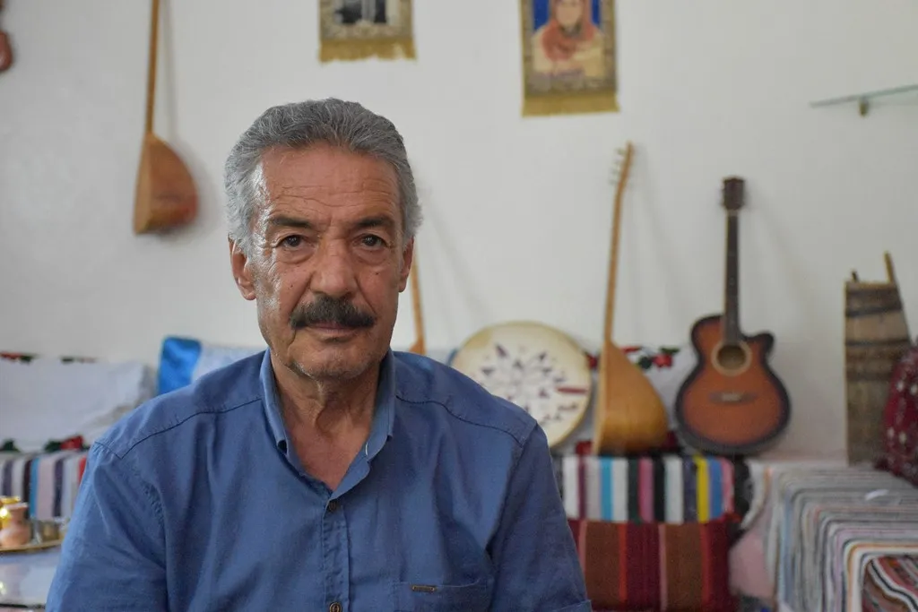 Navenda Cemîl Horo behreyên zarokan pêş dixîne
