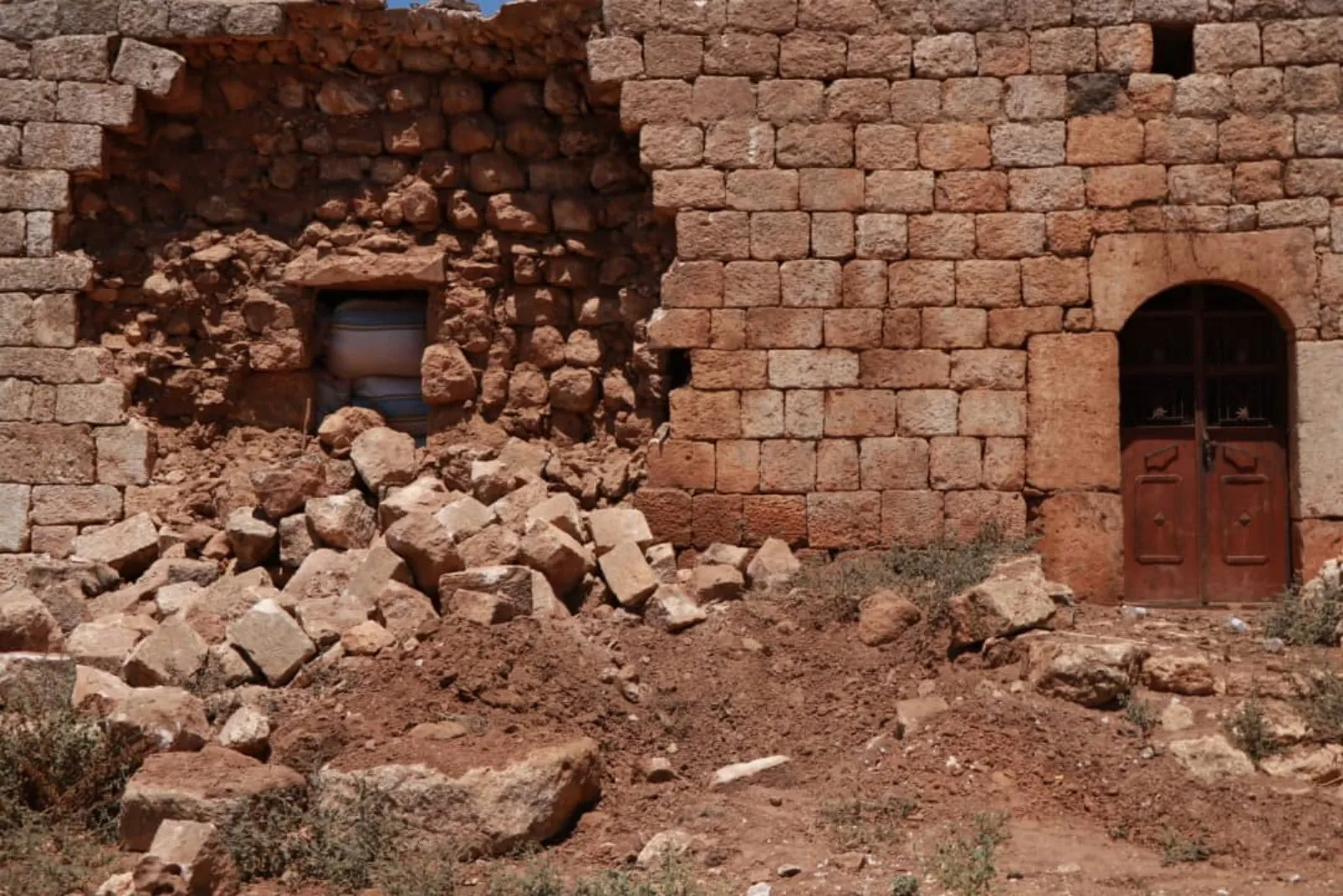 ANHA‘yê ziyanên ji ber topbarana li ser gundên Soxanekê şopand