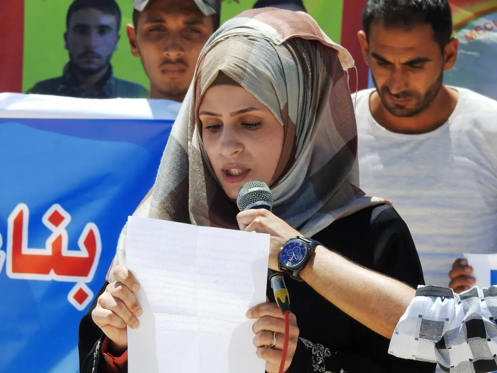 Partiya Pêşerojê û Tevgera Ciwanên Şoreşger beşdarî çalakiya mertalên zindî bûn