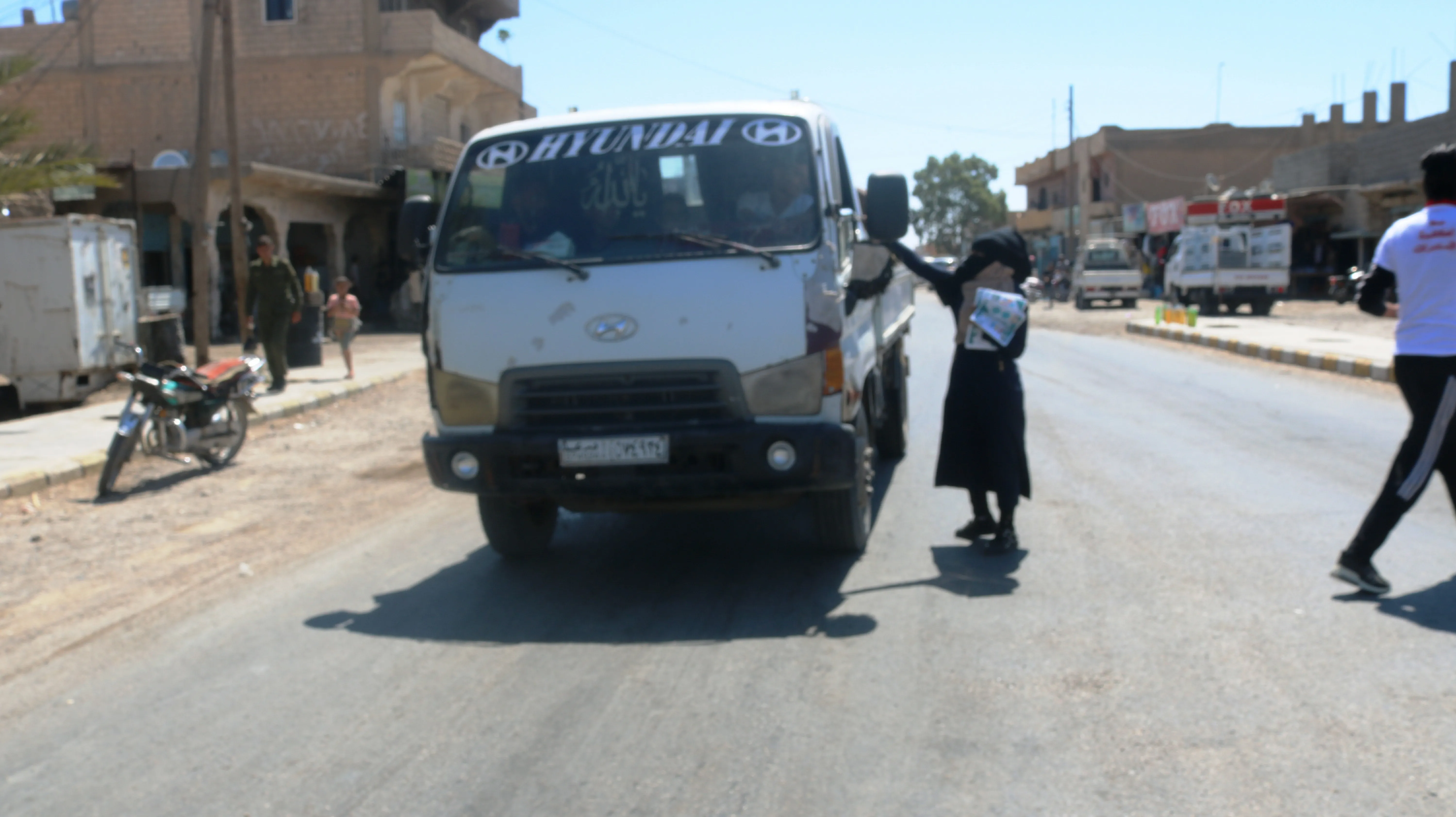 Ciwanên Dêrazorê dest bi hemleya `Bi hev re li dijî madeyên hişbirê` kirin