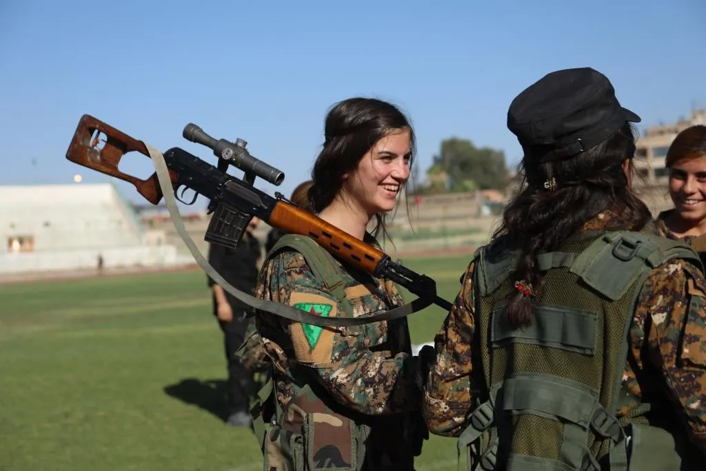 Li Qamişloyê pîrozahiya salvegera Şoreşa Rojava dest pê kir