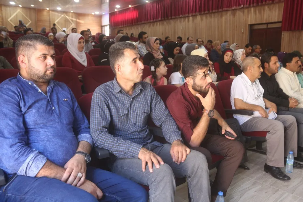 Xelatên pêşbirka wêjeyî hatin dayîn