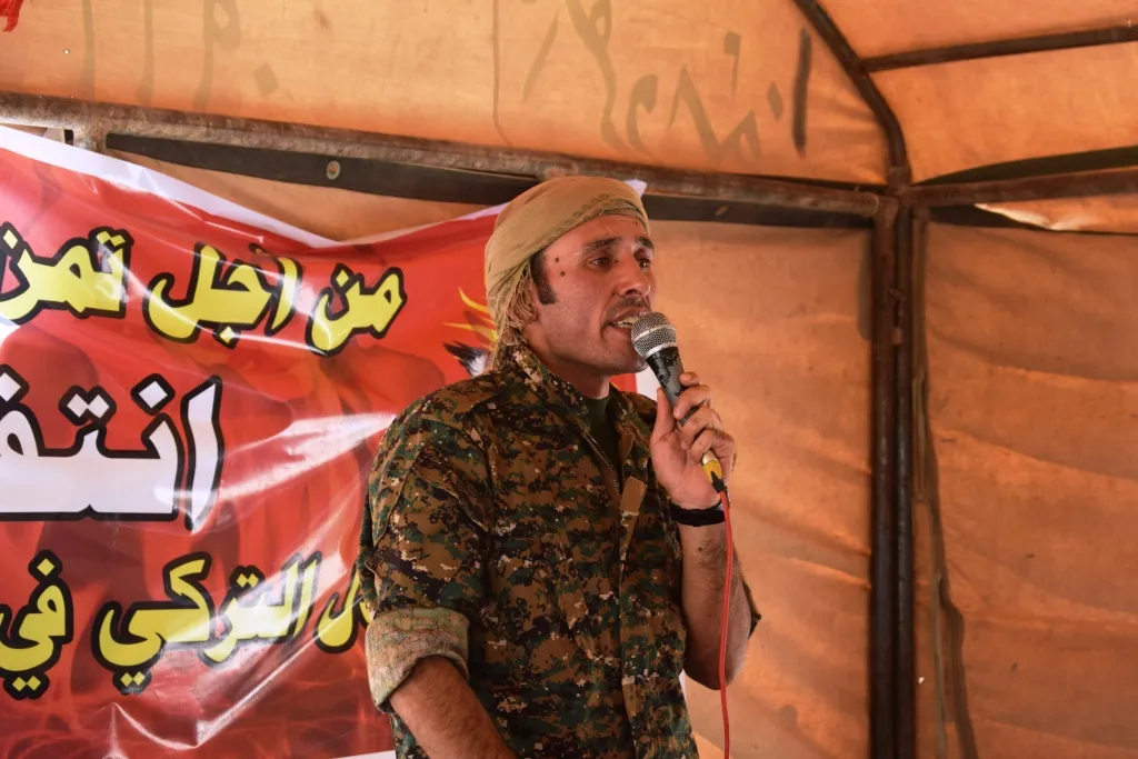 Li Girê Spî ji bo bi rêxistinkirina ciwanan civînek hate lidarxistin 