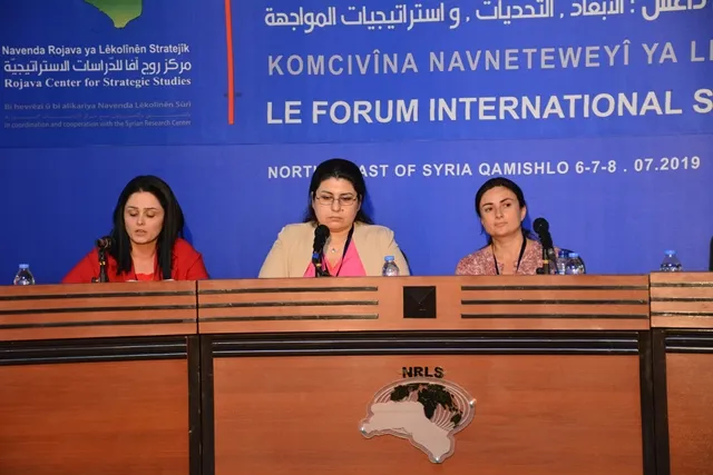 ‘DAIŞ’ê ji bo têkbirina civakê di serî de jin kirin hedef‘