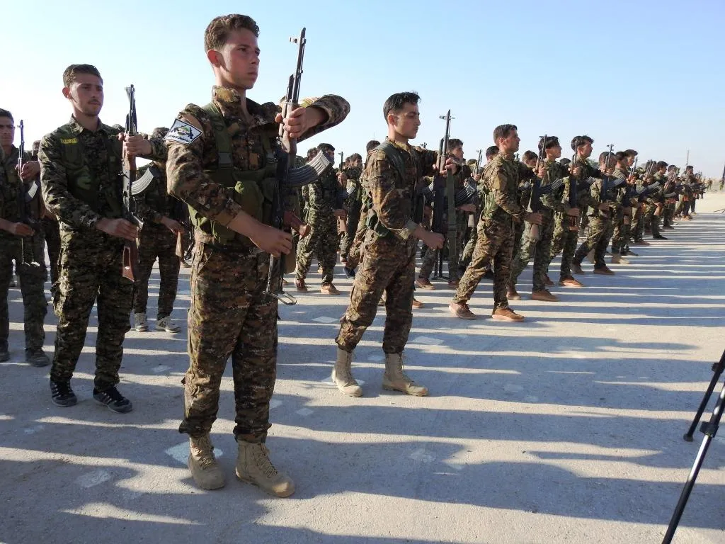 Meclisa Leşkerî ya Reqayê dewreya yekemîn bi dawî kir