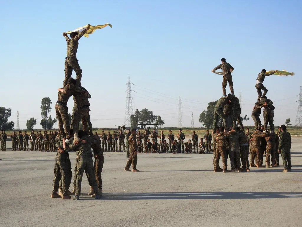Meclisa Leşkerî ya Reqayê dewreya yekemîn bi dawî kir