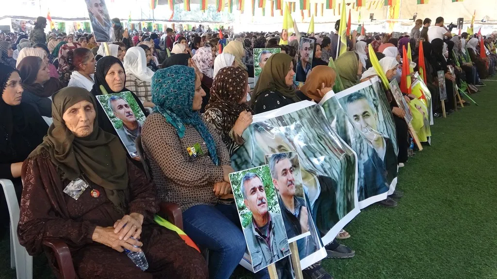 Li Dêrikê ji bo şehîd Diyar Xerîb sersaxî hate xwestin