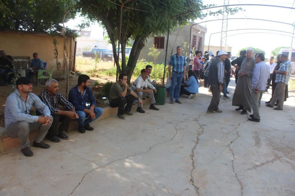 Şêniyên Dirbêsiyê tev li çalakiya mertalên zindî ya Serêkaniyê bûn