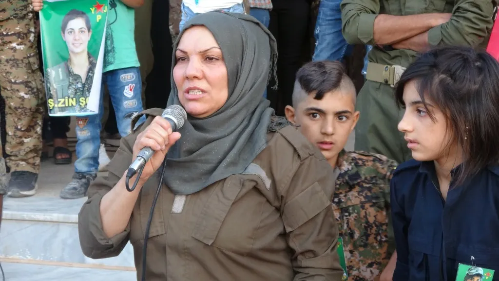 Şehîd Zîn Şoreş li Goristana Şehîd Rustem Cûdî hat oxirkirin