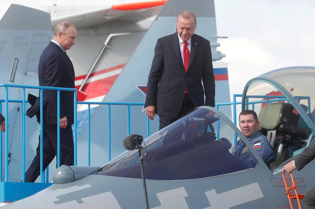Endamên kongreya Amerîkayê ji Trump xwest ku cezayan li Tirkiyê ferz bike