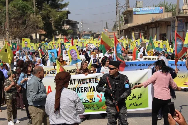 Malbatên şehîdan: Na ji gefên Tirkiyê re, em şopdarên rêya şehîdan in