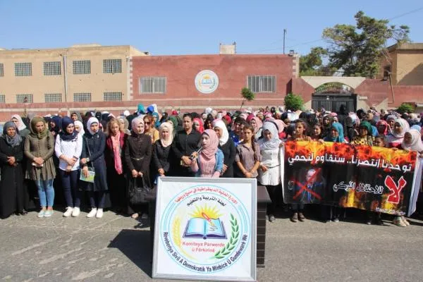 Mamosteyên Minbicê gefên Tirkiyê şermezar kirin