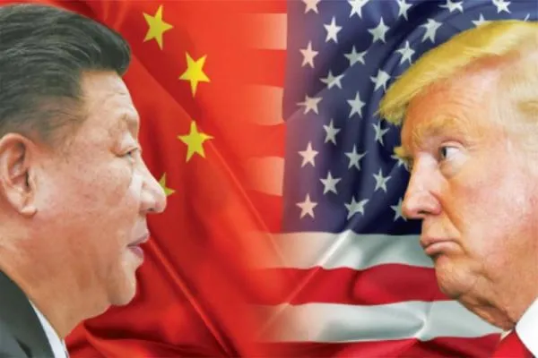 Trump ragihand ku bi Çînê re dest bi dan û standinên bazirganiyê kiriye
