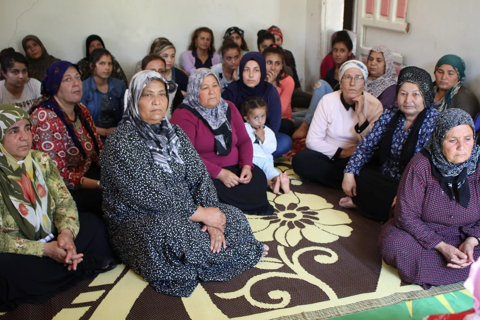 Ji jinên efrînî re perwerdeya fikrî