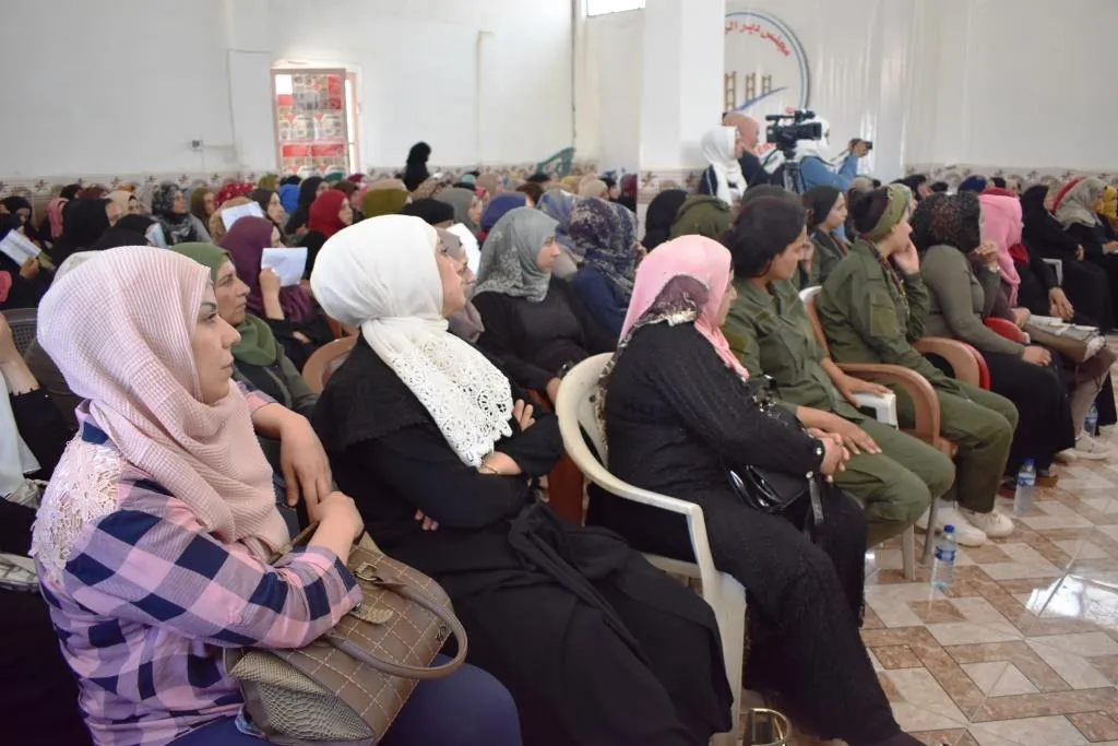 Li herêmên rizgarkirî du panelên bi navê `Şengel, dîrokek ji berxwedanê ye`