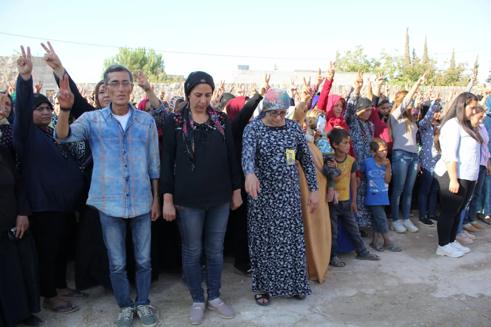 Sersaxî ji malbata şehîd Heqî re hate xwestin