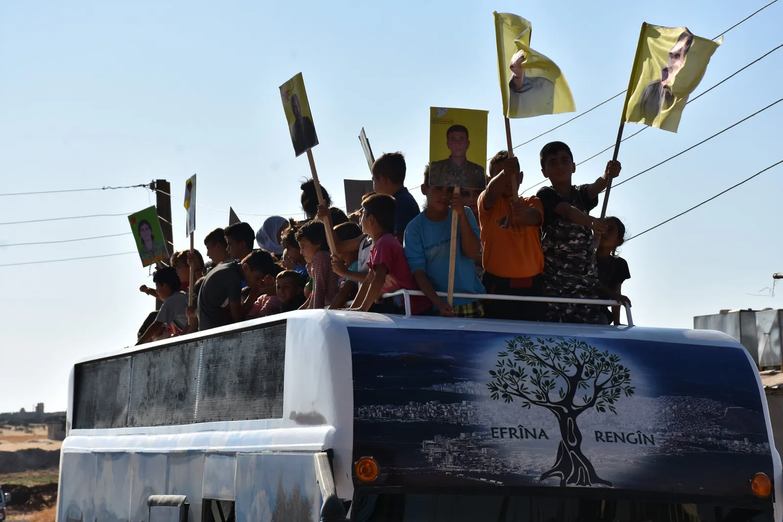 Hunermend Bilind Îbrahîm li Şehbayê konserek da