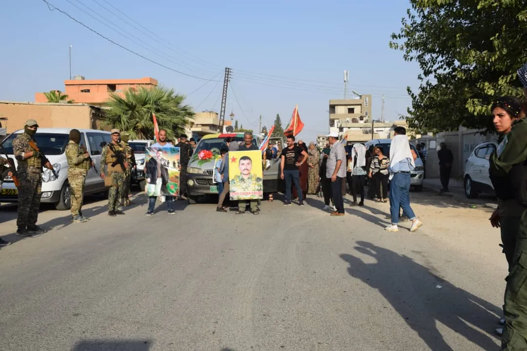 Cenazeyê şehîdê QSD‘ê Ceger Amûdê hate veşartin