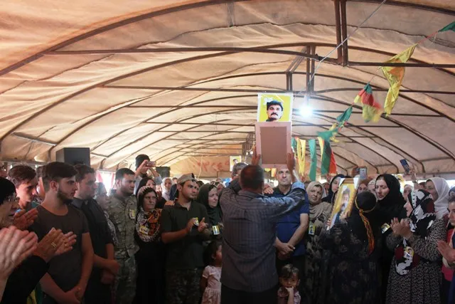 Pêkhateyên Tirbespiyê sersaxî ji  malbata şehîd Macid Umer xwestin