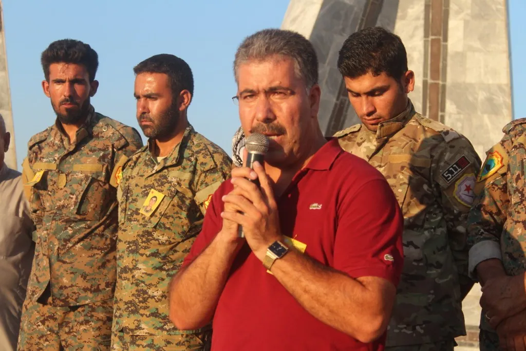 Şêniyên Kobanê şehîdek oxir kirin û nasnameya yek din jî eşkere kirin