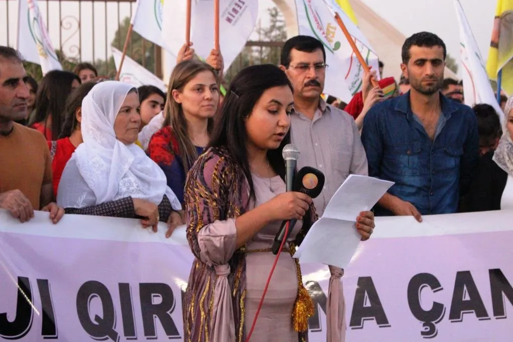 Dewleta Tirk bi meşeke girêseyî li Qamişloyê hate şermezarkirin
