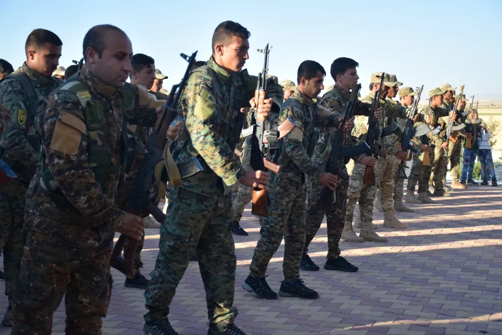 Şêniyên Serêkaniyê û Dirbêsiyê şehîd Diyar oxir kirin