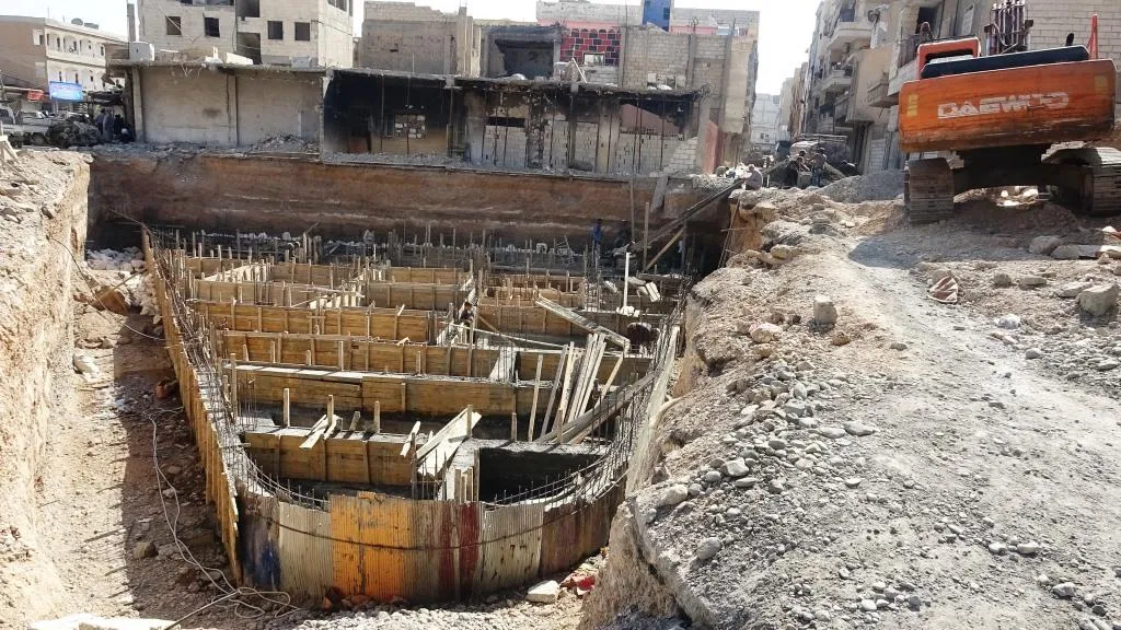 Li Reqayê bi vegera welatiyan re avahîsazî geş dibe