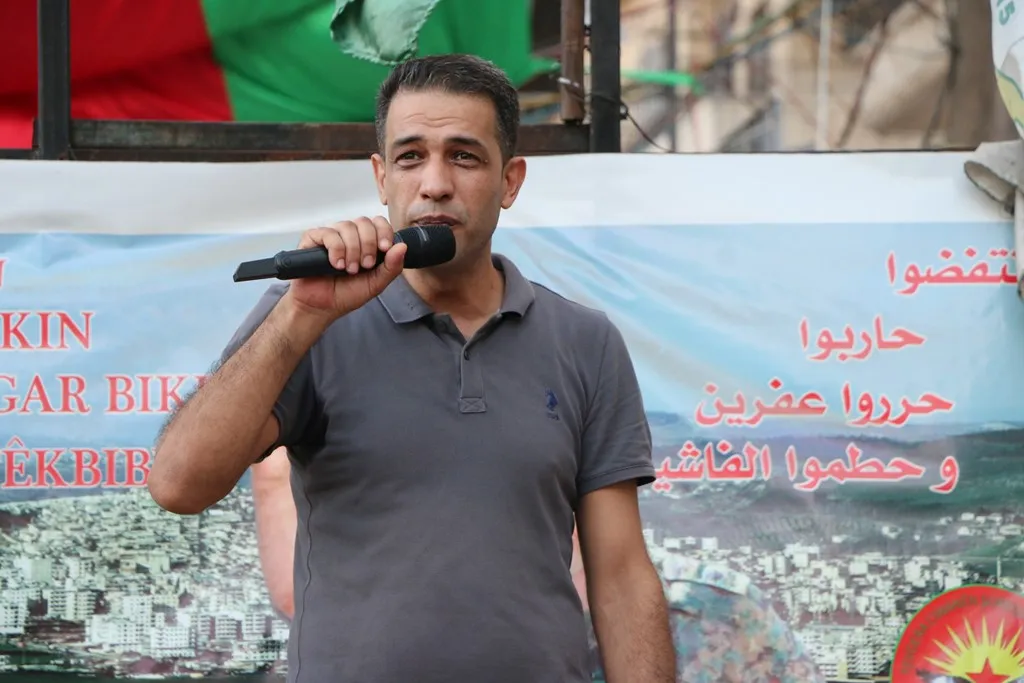 Li Bakur û Rojhilatê Sûriyê bi hezaran kes ji bo Şengalê li qadan bûn
