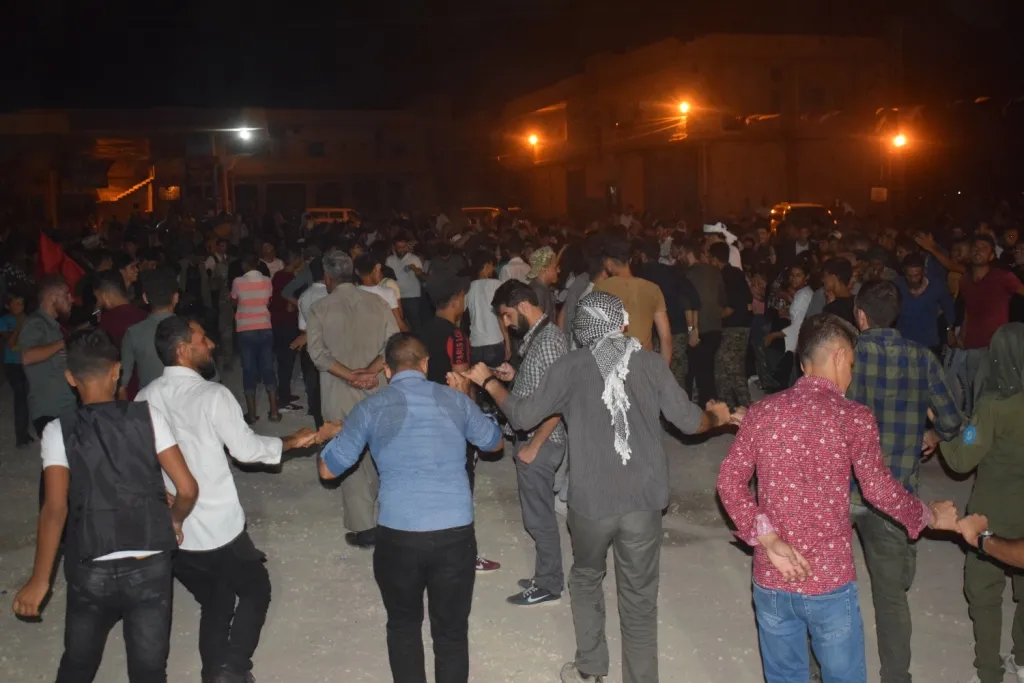 ‘Ciwanên herêmê li dijî gefên Tirkiyê mertalên zindî ne‘