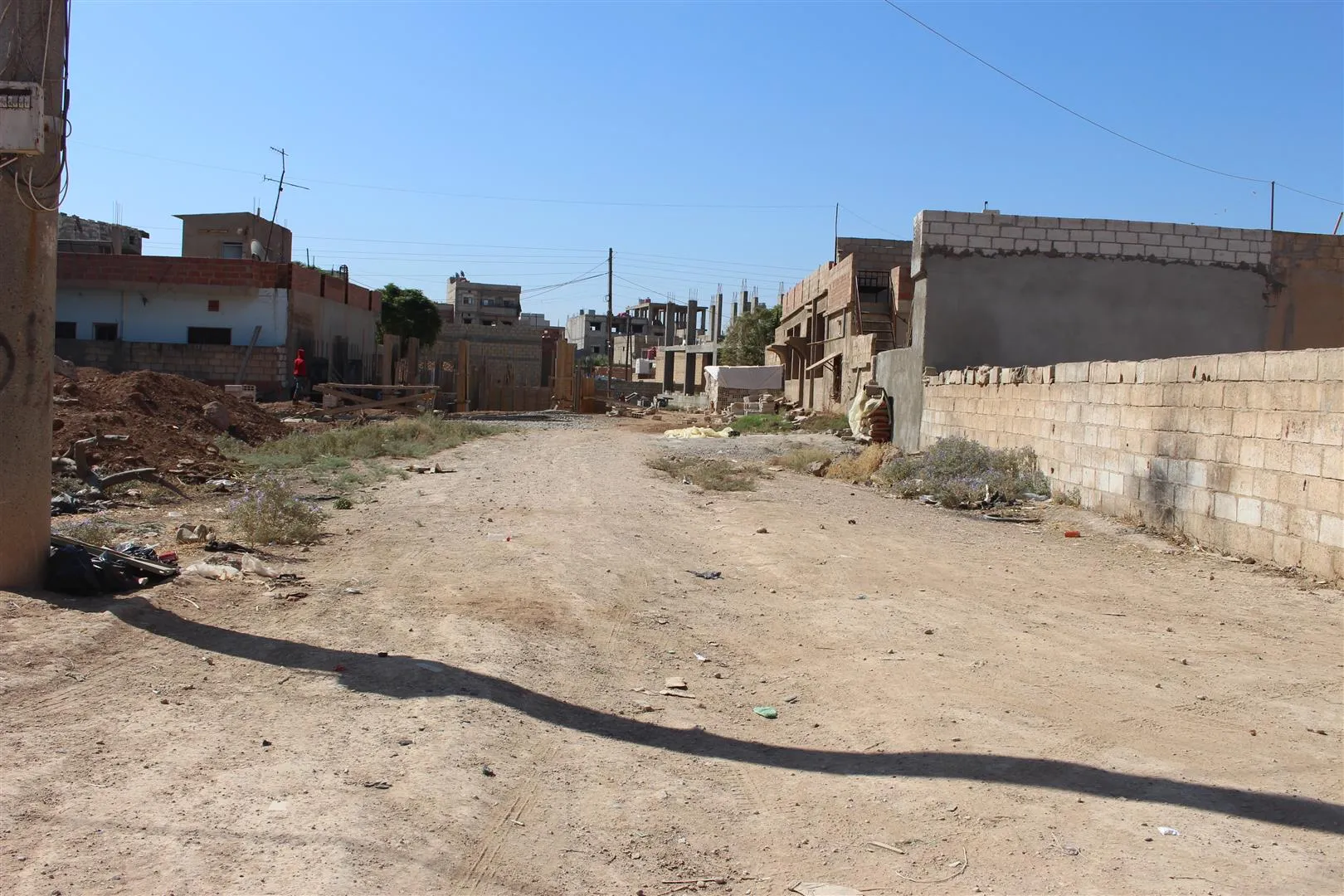 Şêniyên taxa El-Dahiyê ji şaredariyê bi gazinc in
