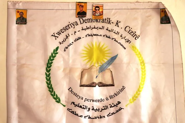Li Erîşa 138 dibistan hatin vekirin û şênî piştevaniya zarokan dikin