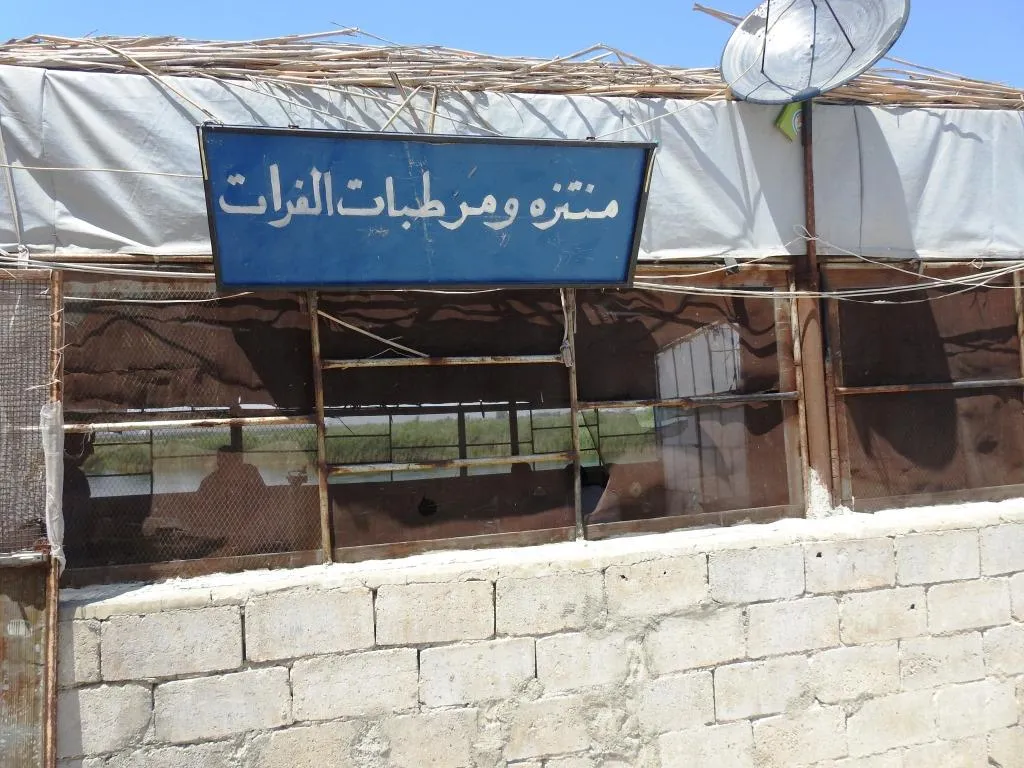 Rêwîtî û li rexma koçberiyê hevgirtina hezar û 500 kesên ji çiyayê El-Zawiye