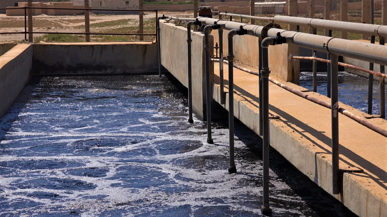 Stasyona paqijkirina avê ya Mensûra, nîvê enerjiya xwe dixebite