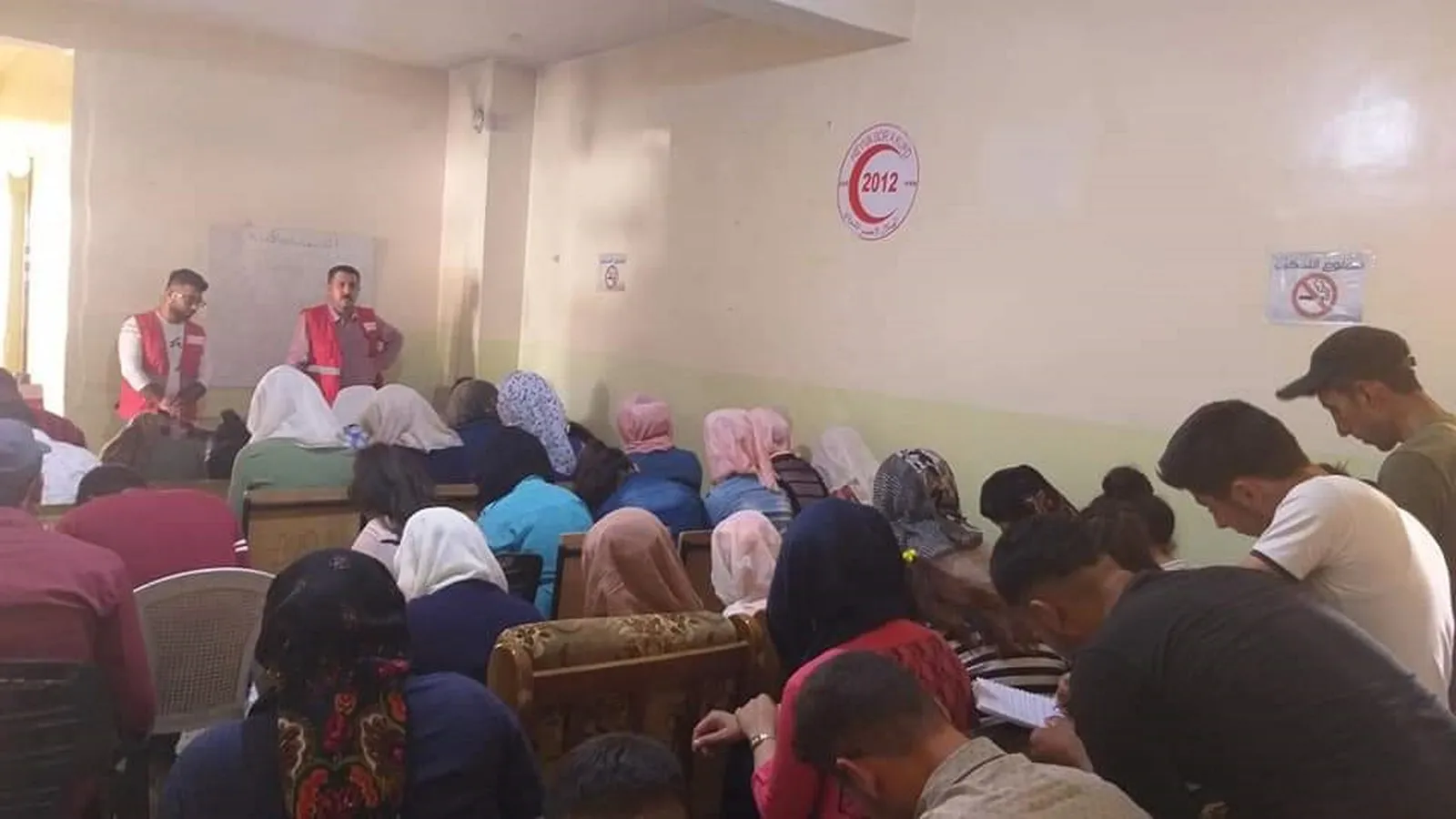 Heyva Sor a Şehbayê bi derfetên kêm xizmetê pêşkêş dike