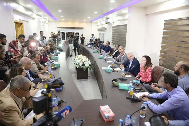 2 partiyên Brîtanyayê serdana Bakur û Rojhilatê Sûriyê kir