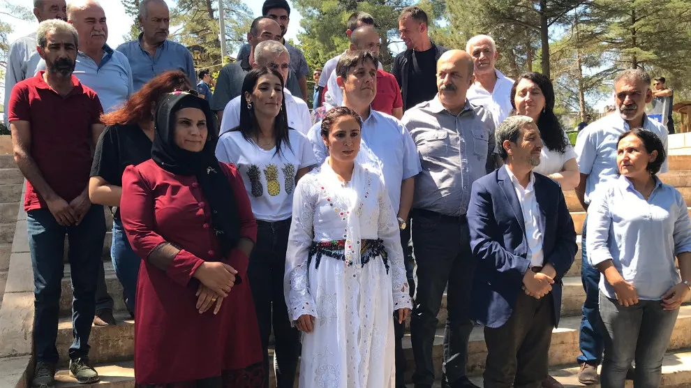 Berxwedana li dijî qeyûman a Mêrdînê di roja 14’an de ye