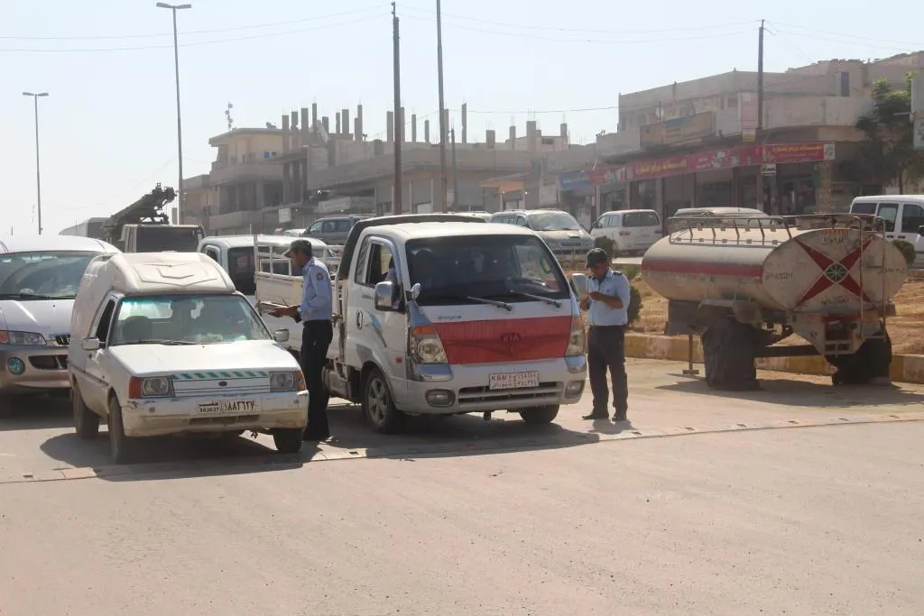 Polîsên trafîkê yên Kobanê dest bi hemleyekê kir