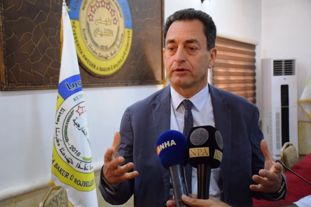 ‘Şandeya hevbeş a Fransa – Almanya çawaniya destekdayîna Rêveberiya Xweser di aliyê siyasî de lêkolîn dikin’
