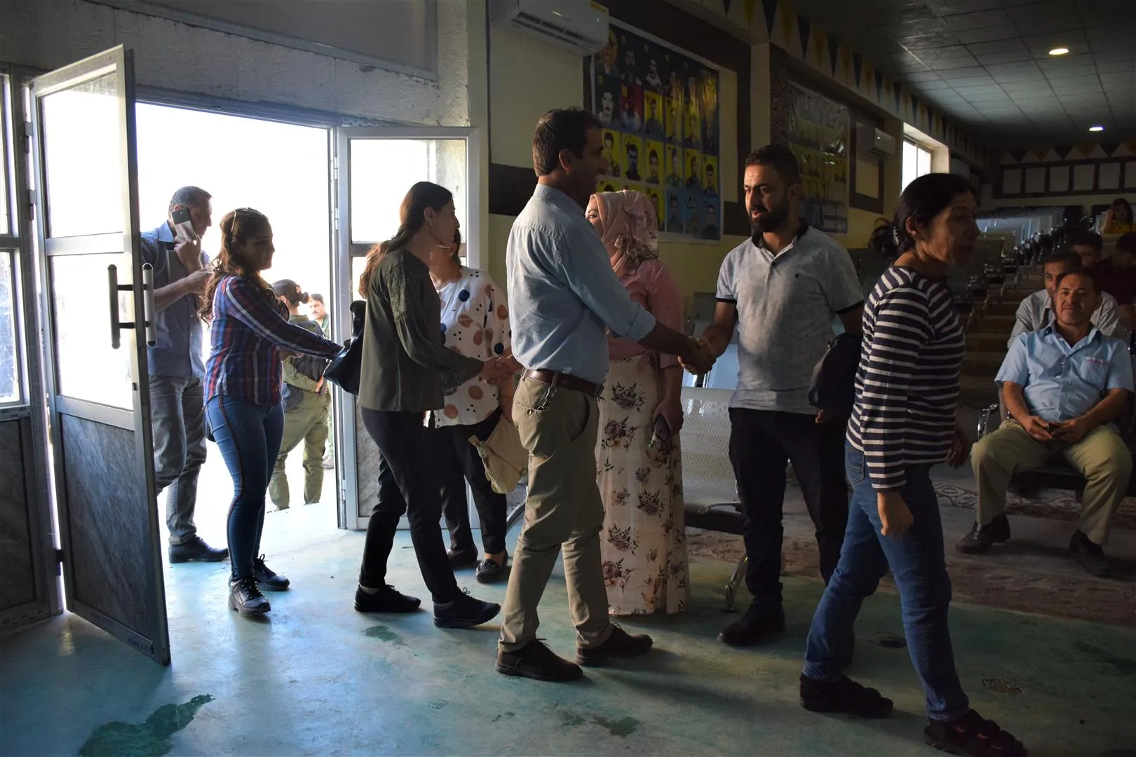 Li Serêkaniyê xwendekarên refa 9’an karnameyên xwe wergirtin